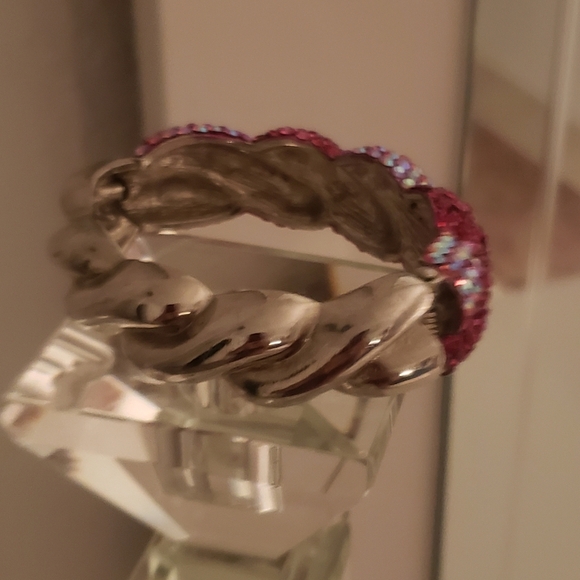 🌟Silver Statement Braided Bling Bracelet With Hot Pink And Clear Rhinestones 🌟 - Picture 3 of 5